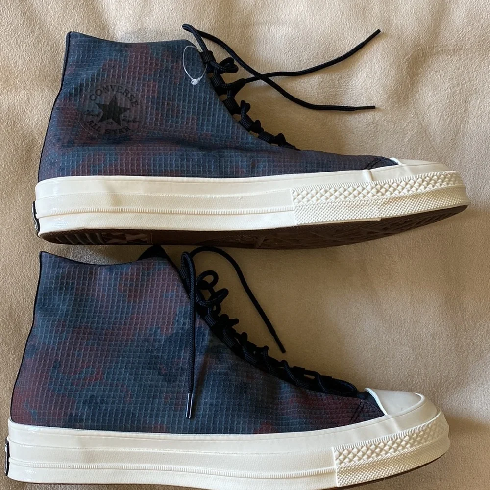 Chuck Taylor All Star Chuck 70 Platform High Top Sneaker - Picture 4 of 7